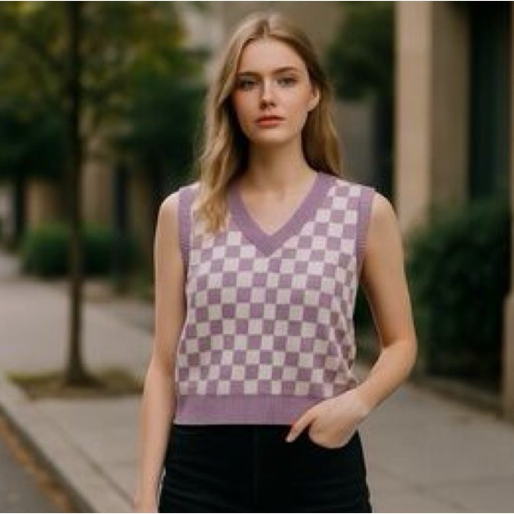 Love Tree Checkered Sweater Vest Light Purple